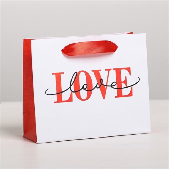 Пакет подарочный 'LOVE LOVE' бело-красный, 23x18?8см - фото 53664